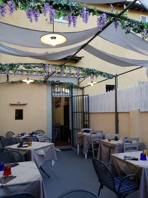 Silla's Bistrò