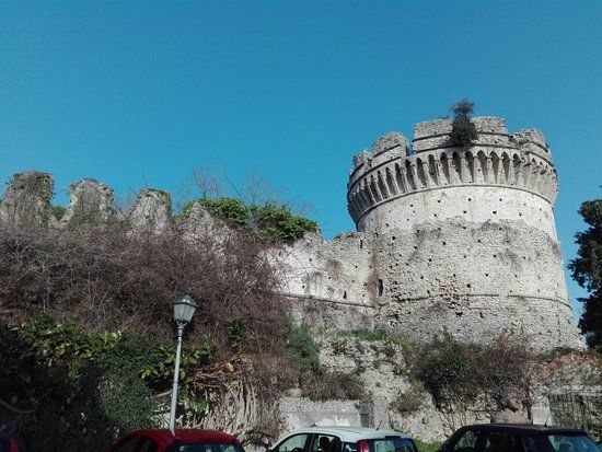 Castello Aragonese