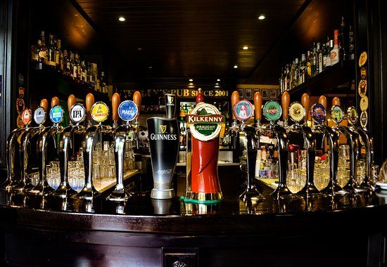 Pizzeria Tetley's Pub