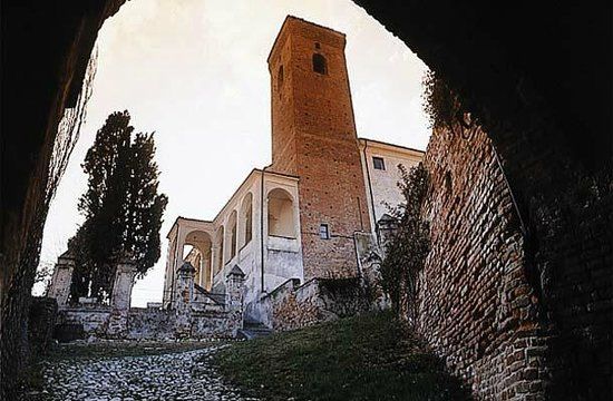 Castello di Cisterna