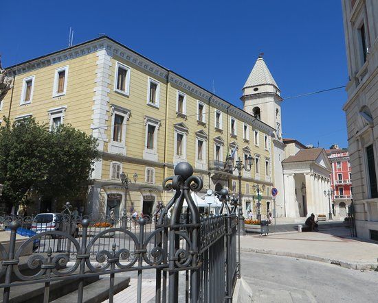 la Cattedrale della Santissima Trinità