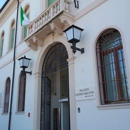Palazzo "EUGENIO MAESTRI" Città di Selvazzano Dentro